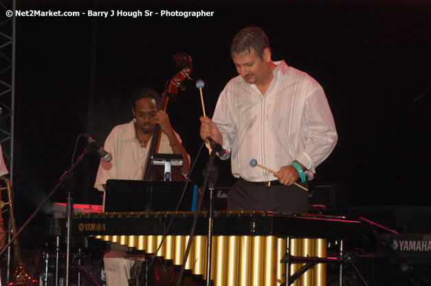 Antonio Saxton - Air Jamaica Jazz & Blues Festival 2007 - The Art of Music -  Thursday, January 25th - 10th Anniversary - Air Jamaica Jazz & Blues Festival 2007 - The Art of Music - Tuesday, January 23 - Saturday, January 27, 2007, The Aqueduct on Rose Hall, Montego Bay, Jamaica - Negril Travel Guide, Negril Jamaica WI - http://www.negriltravelguide.com - info@negriltravelguide.com...!