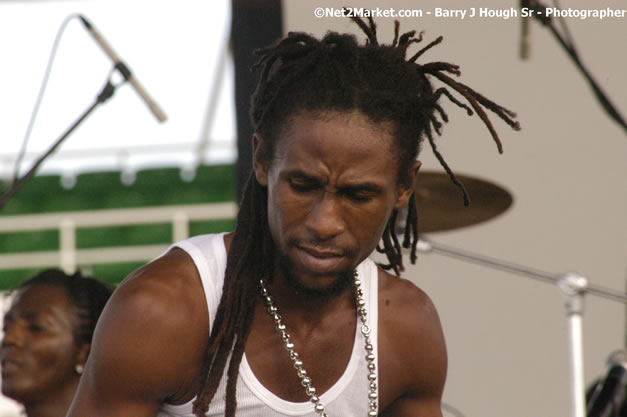 Jah Cure - Cure Fest 2007 - Longing For Concert at Trelawny Multi Purpose Stadium, Trelawny, Jamaica - Sunday, October 14, 2007 - Cure Fest 2007 October 12th-14th, 2007 Presented by Danger Promotions, Iyah Cure Promotions, and Brass Gate Promotions - Alison Young, Publicist - Photographs by Net2Market.com - Barry J. Hough Sr, Photographer - Negril Travel Guide, Negril Jamaica WI - http://www.negriltravelguide.com - info@negriltravelguide.com...!