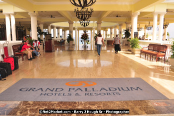 Grand Palladium Resort & Spa [Fiesta] - Host of Hanover Homecoming Foundations Celebrations - Hanover Homecoming Foundation LTD Jamaica - Wherever you roam ... Hanover bids you ... come HOME - Sunday, August 3 to Saturday, August 9, 2008 - Hanover Jamaica - Photographs by Net2Market.com - Barry J. Hough Sr. Photojournalist/Photograper - Photographs taken with a Nikon D300 - Negril Travel Guide, Negril Jamaica WI - http://www.negriltravelguide.com - info@negriltravelguide.com...!