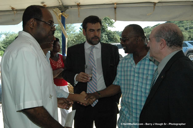 Palladium Hotels & Resorts - Groundbreaking of the 1600-Room Grand Palladium Lady Hamilton Resort & Spa and the Grand Palludium Jamaica Resort & Spa - Special Address: The Most Honorable Portia Simpson-Miller, O.N., M.P., Prime Minister of Jamaica - The Point, Lucea, Hanover, Saturday, November 11, 2006 @ 2:00 pm - Negril Travel Guide, Negril Jamaica WI - http://www.negriltravelguide.com - info@negriltravelguide.com...!