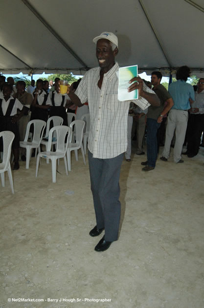 Palladium Hotels & Resorts - Groundbreaking of the 1600-Room Grand Palladium Lady Hamilton Resort & Spa and the Grand Palludium Jamaica Resort & Spa - Special Address: The Most Honorable Portia Simpson-Miller, O.N., M.P., Prime Minister of Jamaica - The Point, Lucea, Hanover, Saturday, November 11, 2006 @ 2:00 pm - Negril Travel Guide, Negril Jamaica WI - http://www.negriltravelguide.com - info@negriltravelguide.com...!