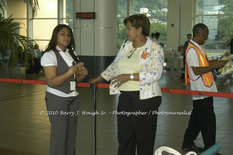 US Airways Inaugurtes New Service from Phoenix Sky Harbor International Airport to Sangster International Airport, Friday, December 18, 2009, Sangster International Airport, Montego Bay, St. James, Jamaica W.I. - Photographs by Net2Market.com - Barry J. Hough Sr, Photographer/Photojournalist - The Negril Travel Guide - Negril's and Jamaica's Number One Concert Photography Web Site with over 40,000 Jamaican Concert photographs Published -  Negril Travel Guide, Negril Jamaica WI - http://www.negriltravelguide.com - info@negriltravelguide.com...!