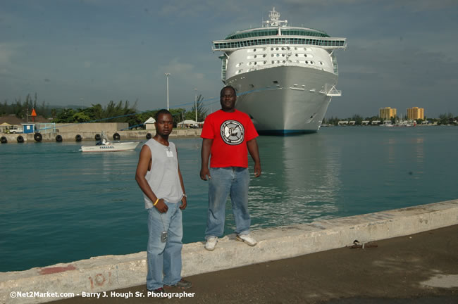 MS Freedom Of The Seas [Royal Caribbean International's - Newest Vessel] Plaques &amp; Keys Ceremony in order to commemorate its first arrival at the Port Montego Bay Photos - Negril Travel Guide, Negril Jamaica WI - http://www.negriltravelguide.com - info@negriltravelguide.com...!