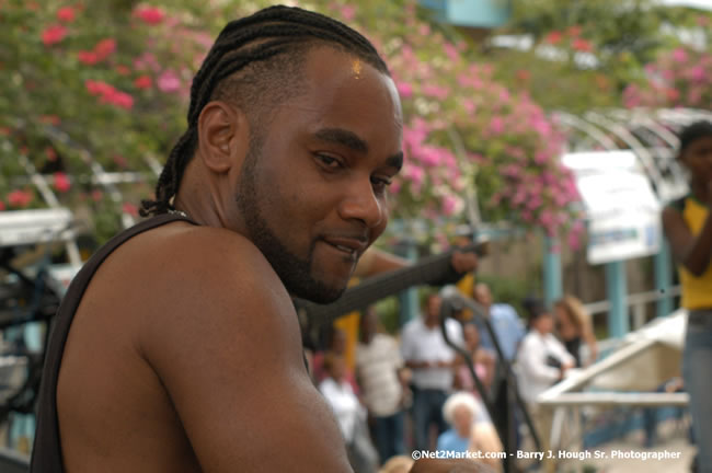 MS Freedom Of The Seas [Royal Caribbean International's - Newest Vessel] Plaques &amp; Keys Ceremony in order to commemorate its first arrival at the Port Montego Bay Photos - Negril Travel Guide, Negril Jamaica WI - http://www.negriltravelguide.com - info@negriltravelguide.com...!