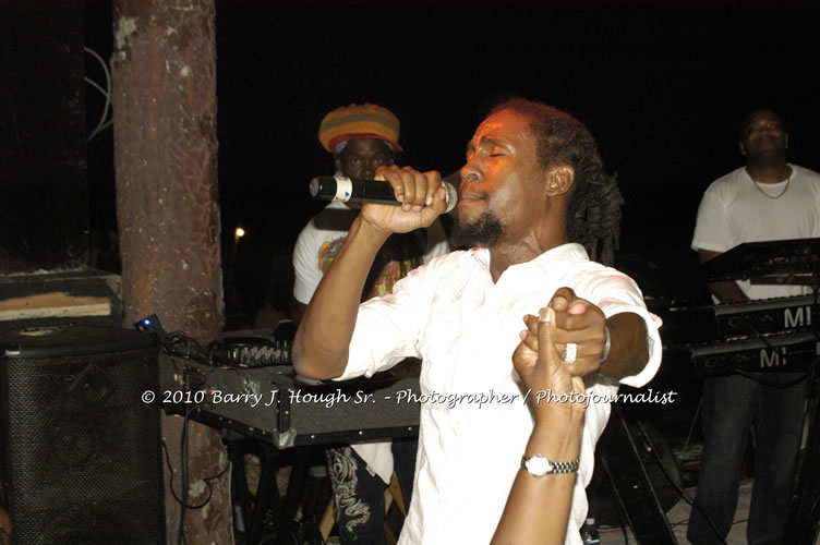 JAH Cure - Live In Concert @ Negril Escape Resort and Spa, December 15, 2009, One Love Drive, West End, Negril, Westmoreland, Jamaica W.I. - Photographs by Net2Market.com - Barry J. Hough Sr, Photographer/Photojournalist - Negril Travel Guide, Negril Jamaica WI - http://www.negriltravelguide.com - info@negriltravelguide.com...!