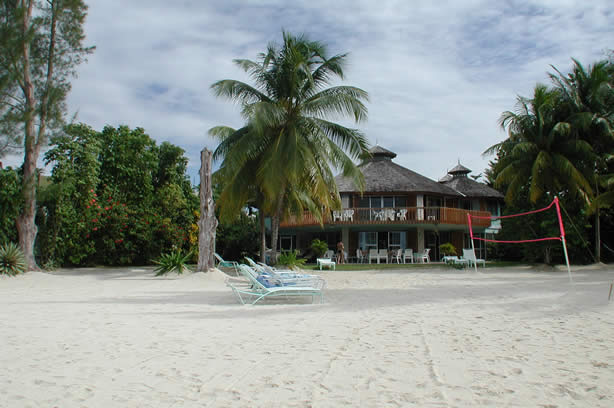 A Photo Walk along Negril's Famous Seven Mile Beach - Negril Travel Guide, Negril Jamaica WI - http://www.negriltravelguide.com - info@negriltravelguide.com...!