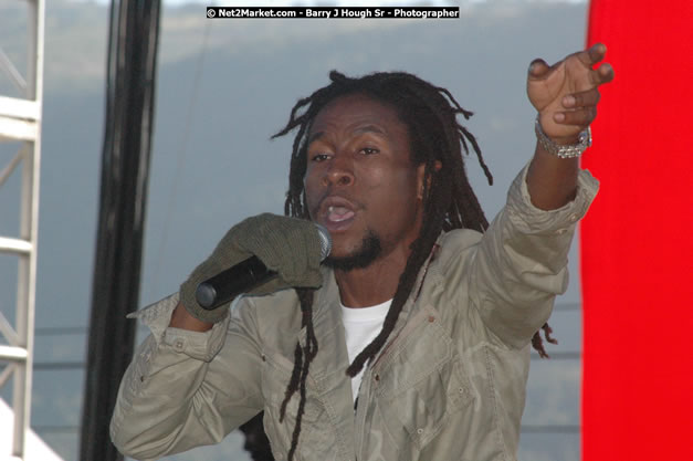 Jah Cure at Tru-Juice Rebel Salute 2008 - The 15th staging of Tru-Juice Rebel Salute, Saturday, January 12, 2008, Port Kaiser Sports Club, St. Elizabeth, Jamaica W.I. - Photographs by Net2Market.com - Barry J. Hough Sr, Photographer - Negril Travel Guide, Negril Jamaica WI - http://www.negriltravelguide.com - info@negriltravelguide.com...!