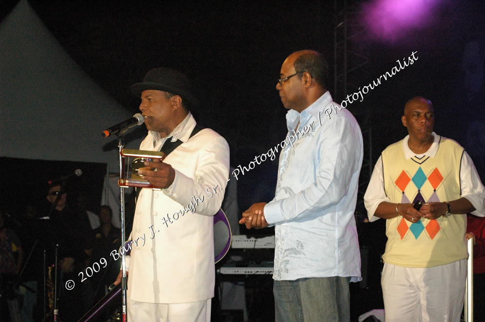  Michael Jackson - A Lifetime Achievement Award was presented to Michael Jackson and received by Tito Jackson @ Reggae Sumfest 2009 - International Night 2 - Reggae Sumfest 2009,Catherine Hall, Montego Bay, St. James, Jamaica W.I. - Saturday, July 25, 2009 - Reggae Sumfest 2009, July 19 - 25, 2009 - Photographs by Net2Market.com - Barry J. Hough Sr. Photojournalist/Photograper - Photographs taken with a Nikon D70, D100, or D300 - Negril Travel Guide, Negril Jamaica WI - http://www.negriltravelguide.com - info@negriltravelguide.com...!