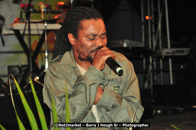 Unite The People An International Reggae Fest, Featuring: Beres Hammond, Coco T, Queen Ifrica, Khalil, Cameal Davis, Iley Dread, Rochelle, Geoffrey Star, Ras Penco, Kool DeLoy, Otis Gayle, J.McKay, Tiney Winey, Venue at Norman Manley Boulevard, Negril, Westmoreland, Jamaica - Saturday, April 4, 2009 - Photographs by Net2Market.com - Barry J. Hough Sr, Photographer/Photojournalist - Negril Travel Guide, Negril Jamaica WI - http://www.negriltravelguide.com - info@negriltravelguide.com...!